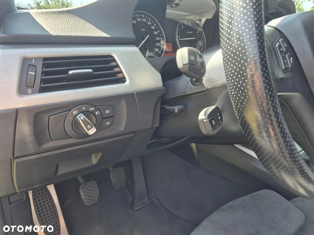 BMW Seria 3 318d - 18