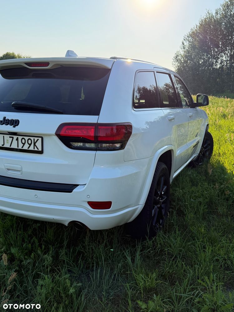 Jeep Grand Cherokee - 6