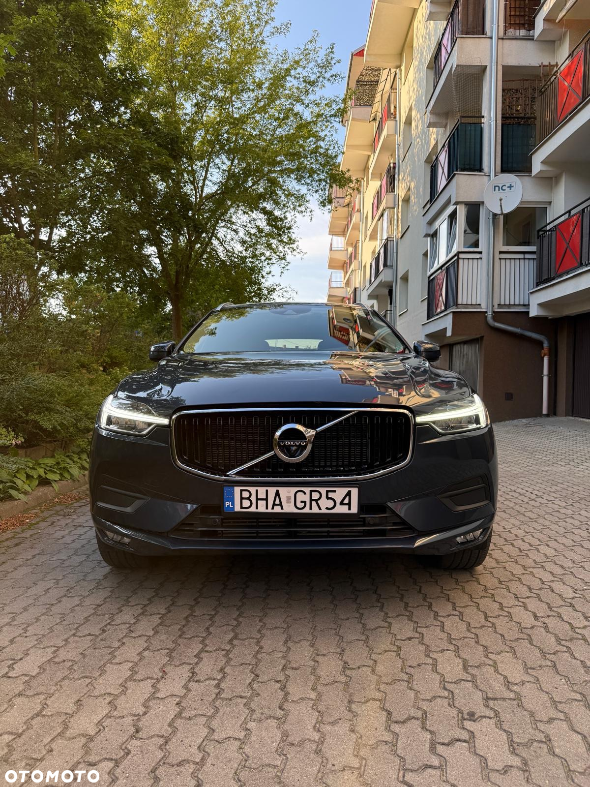 Volvo XC 60 T5 AWD Geartronic Momentum - 10