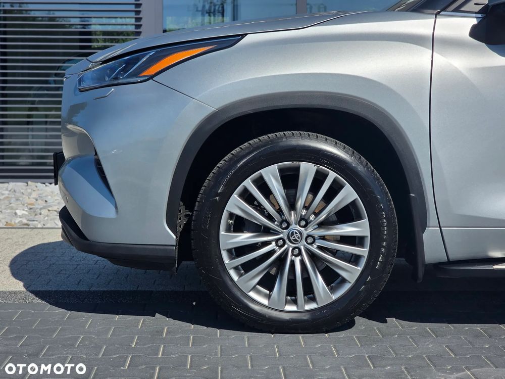 Toyota Highlander 2.5 Hybrid Executive Style - 11