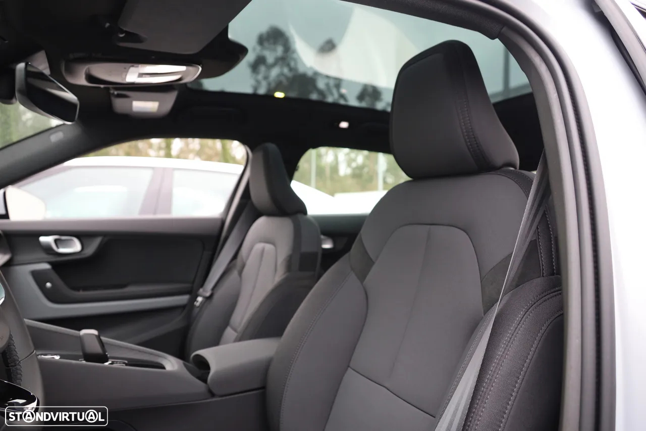 Polestar 2 Standard Range Plus - 8