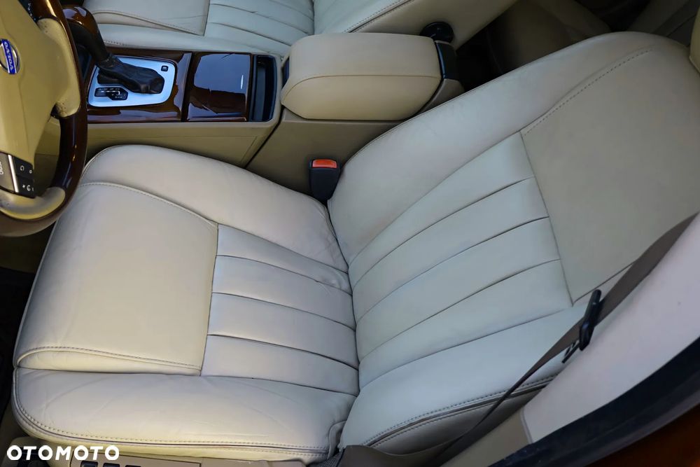 Volvo XC 90 - 28