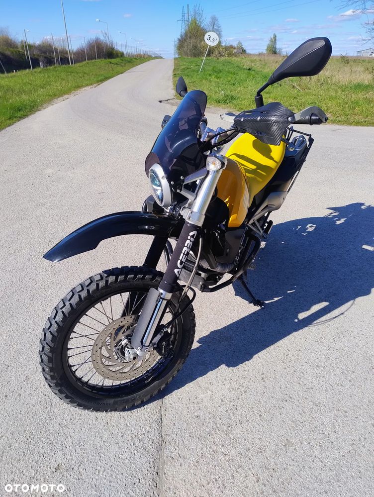 BMW G - 11