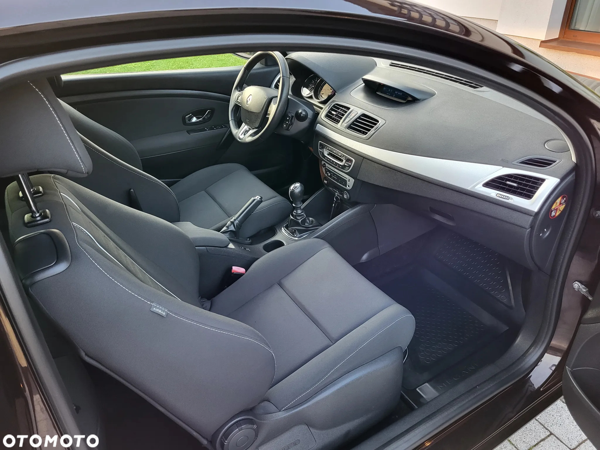 Renault Megane Grandtour ENERGY TCe 115 Start & Stop Bose Edition - 6