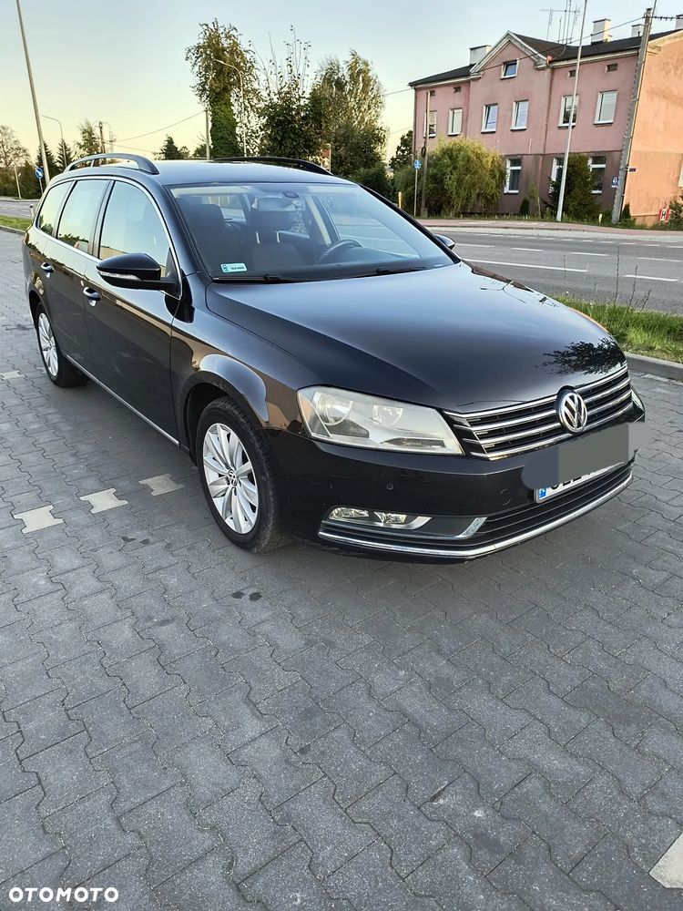Volkswagen Passat 2.0 TDI Comfortline - 13