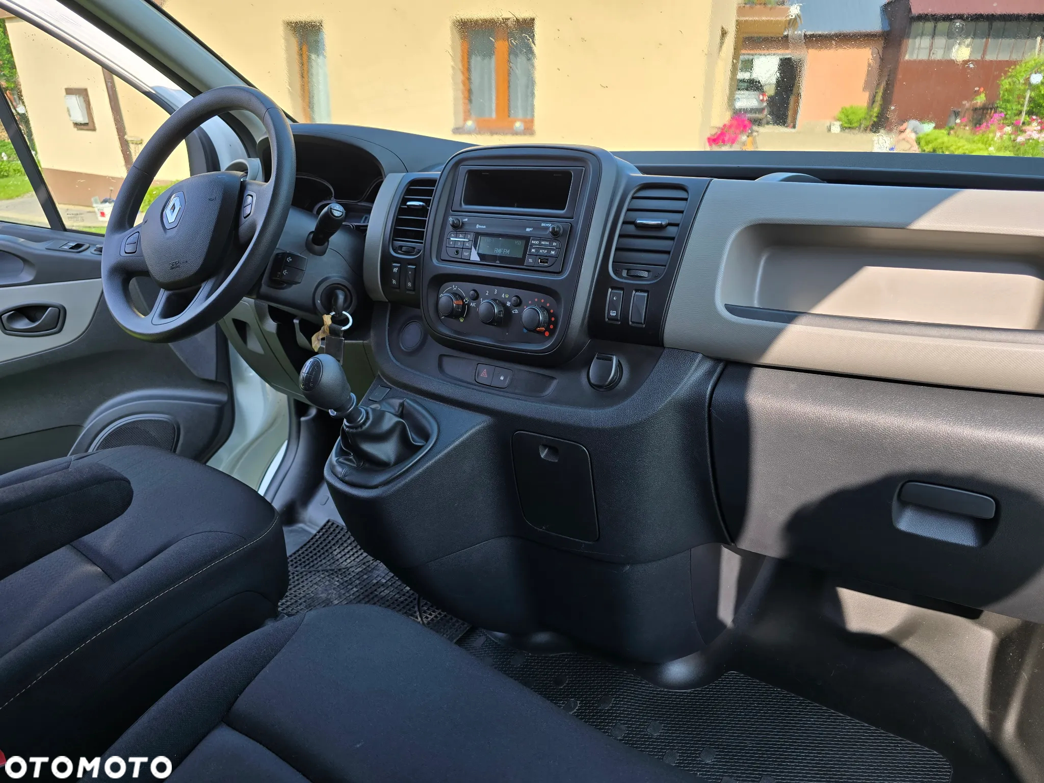 Renault Trafic - 11