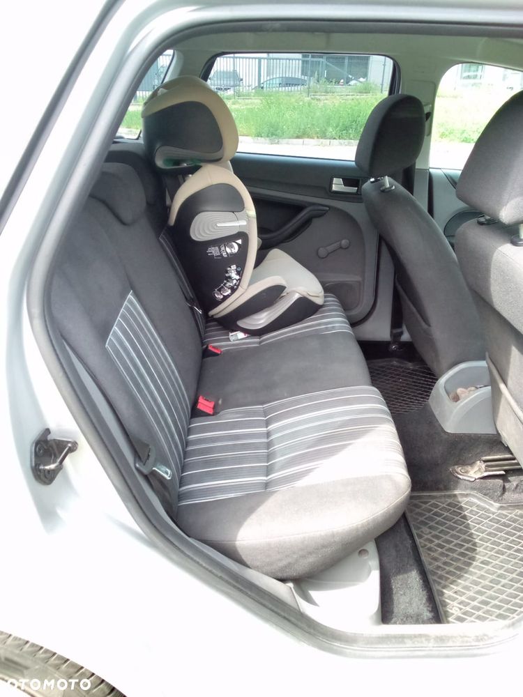Ford Focus 1.6 Comfort - 5