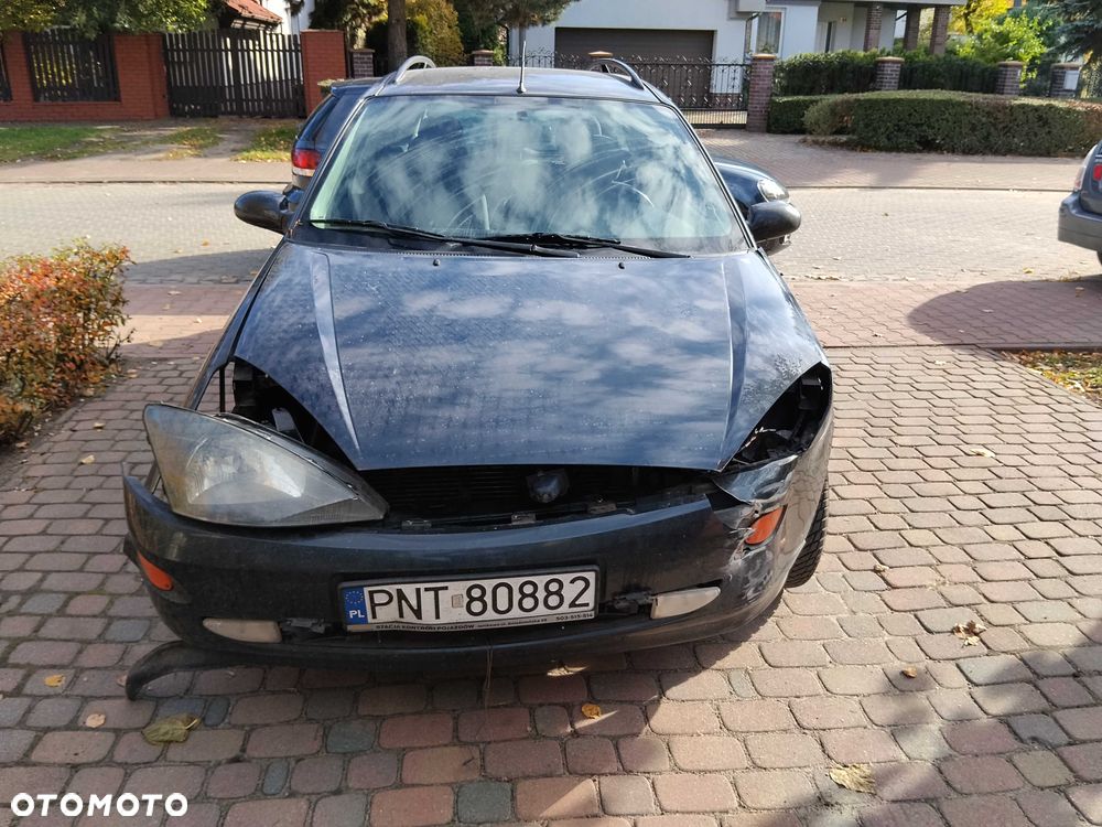 Ford Focus - 1