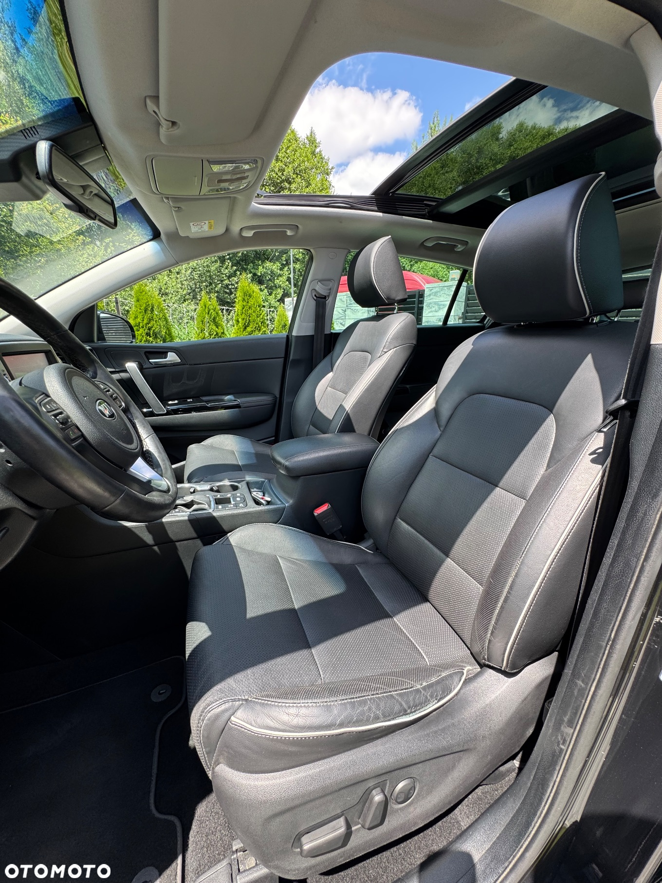 Kia Sportage 2,0 CRDI AWD Platinum - 11