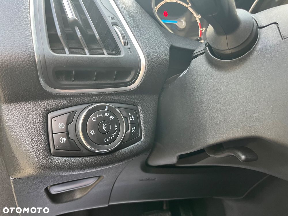 Ford B-MAX 1.6 Titanium - 26