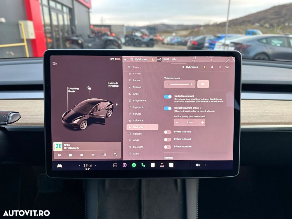 Tesla Model 3 Langstreckenbatterie Allradantrieb Dual Motor - 35