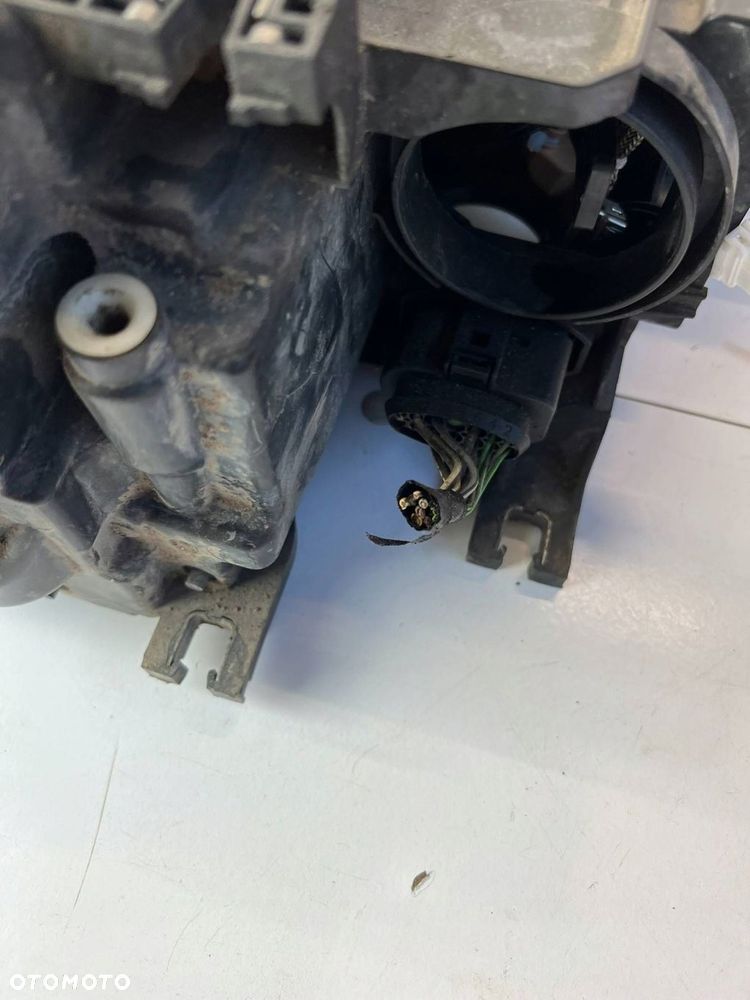 8T0 941 005 A Lampa przednia Audi A5 8T 8F 2012 LEWA - 4