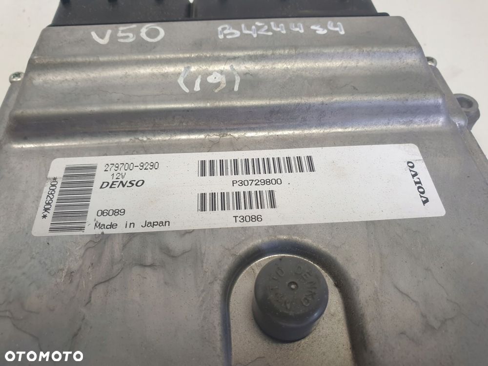 Volvo S40 II V50 2.4 B STEROWNIK SILNIKA komputer P30729800 - 6