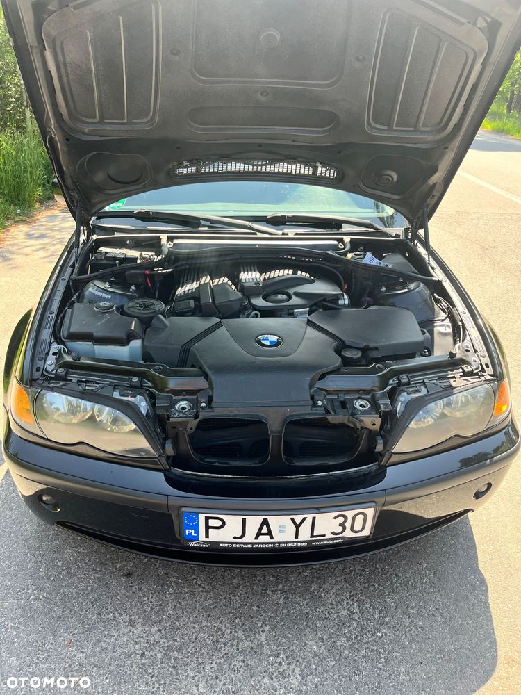 BMW Seria 3 316i - 4