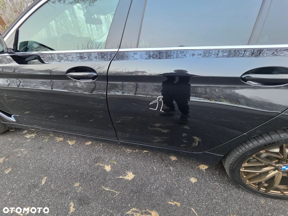 BMW Seria 5 518d Luxury Line - 12