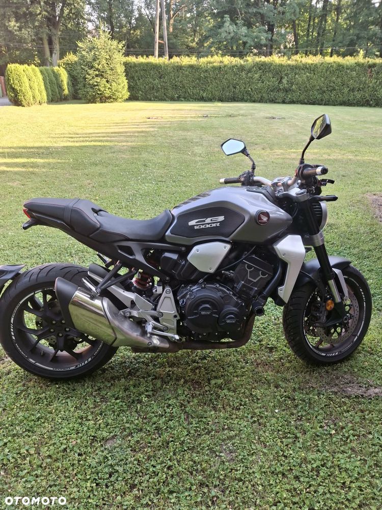 Honda CB - 10