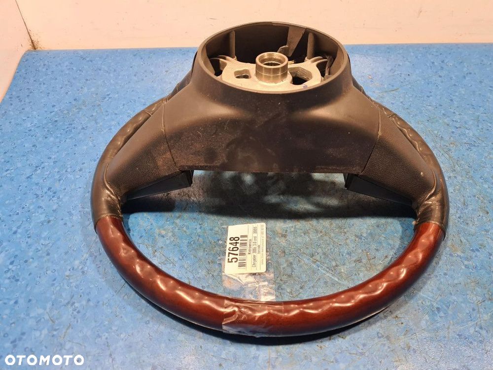 CHRYSLER 300C 3.0 CRD KIEROWNICA. 14117D - 12