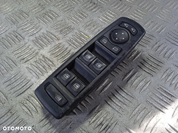 PRZEŁĄCZNIK SZYBY RENAULT LAGUNA III