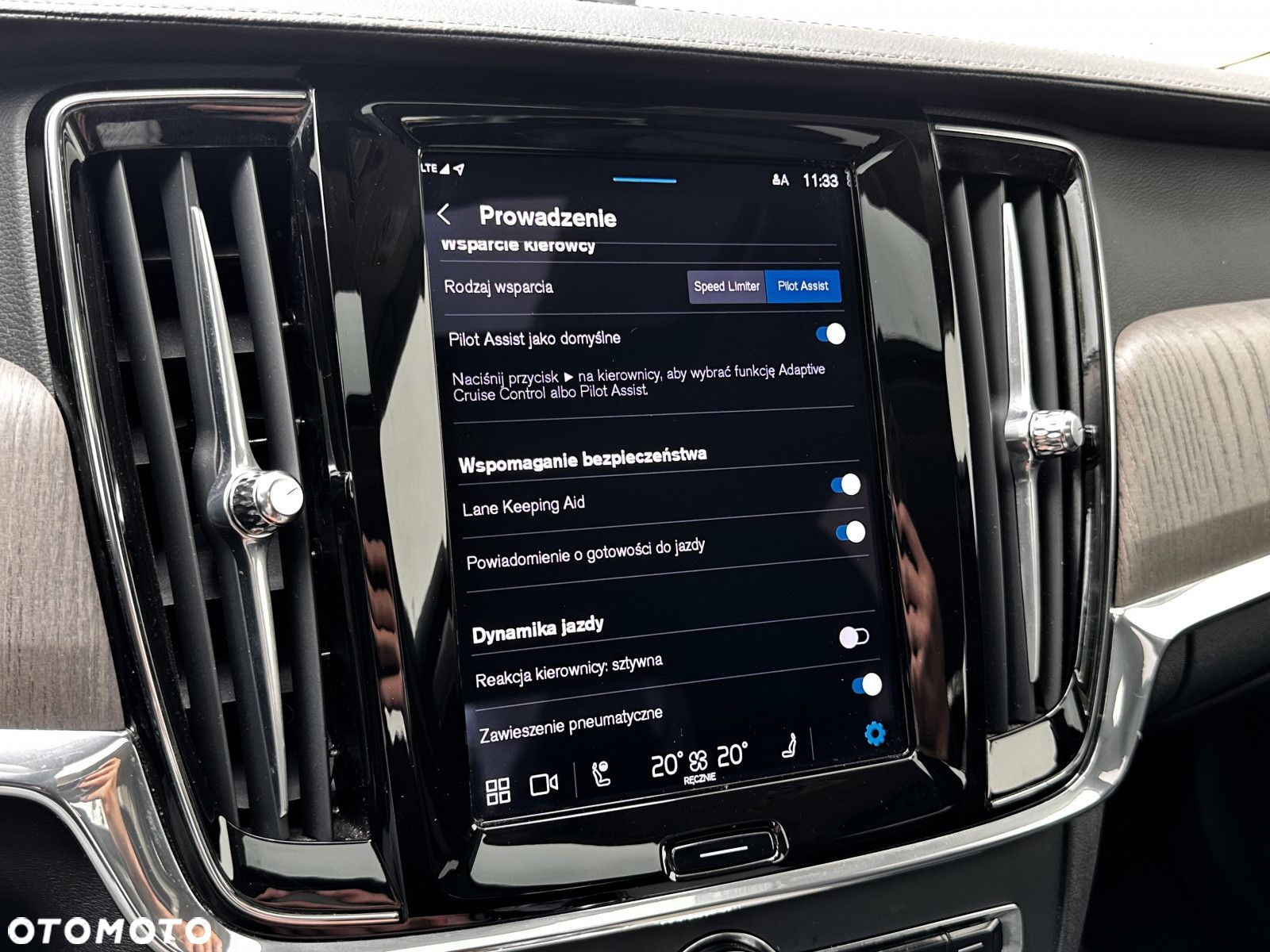 Volvo S90 - 36