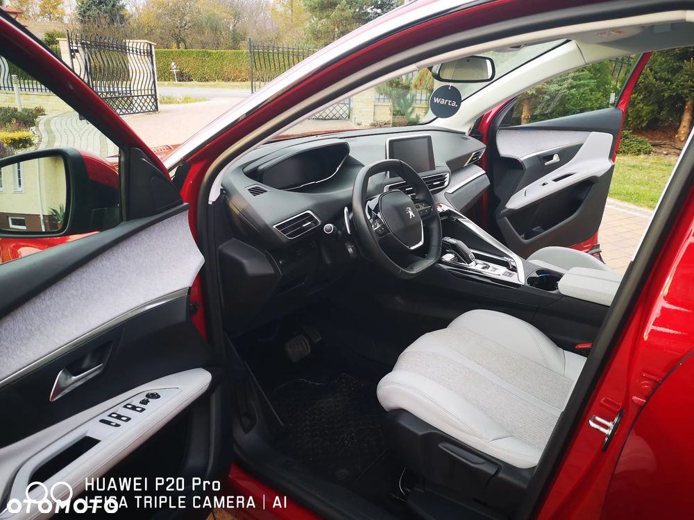 Peugeot 3008 1.2 PureTech Active S&S EAT8 - 8