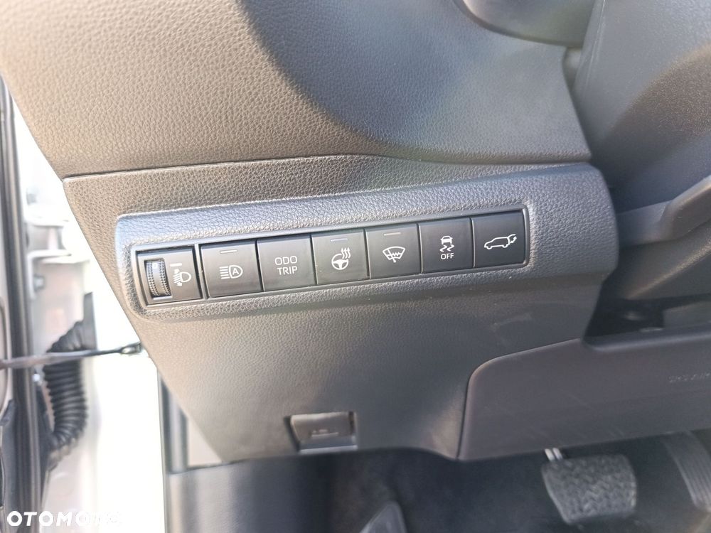 Toyota Corolla 1.8 Hybrid Style - 28