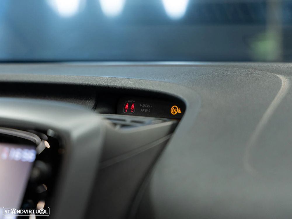 Toyota Aygo x-play connect - 16