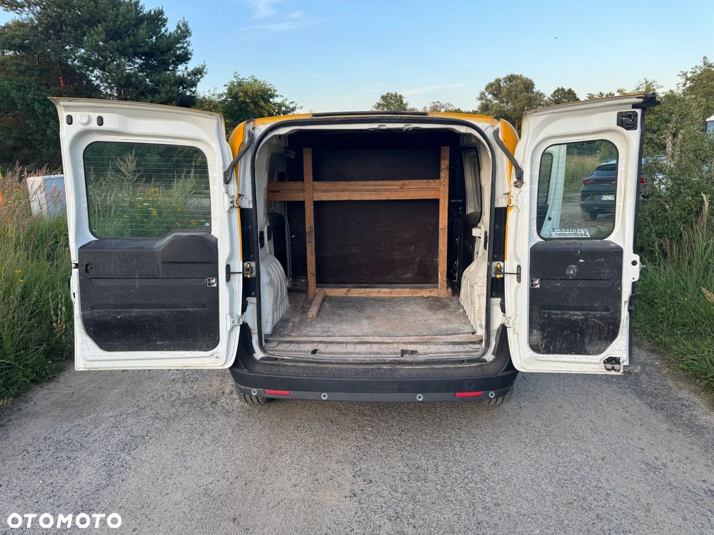 Fiat Doblo - 13