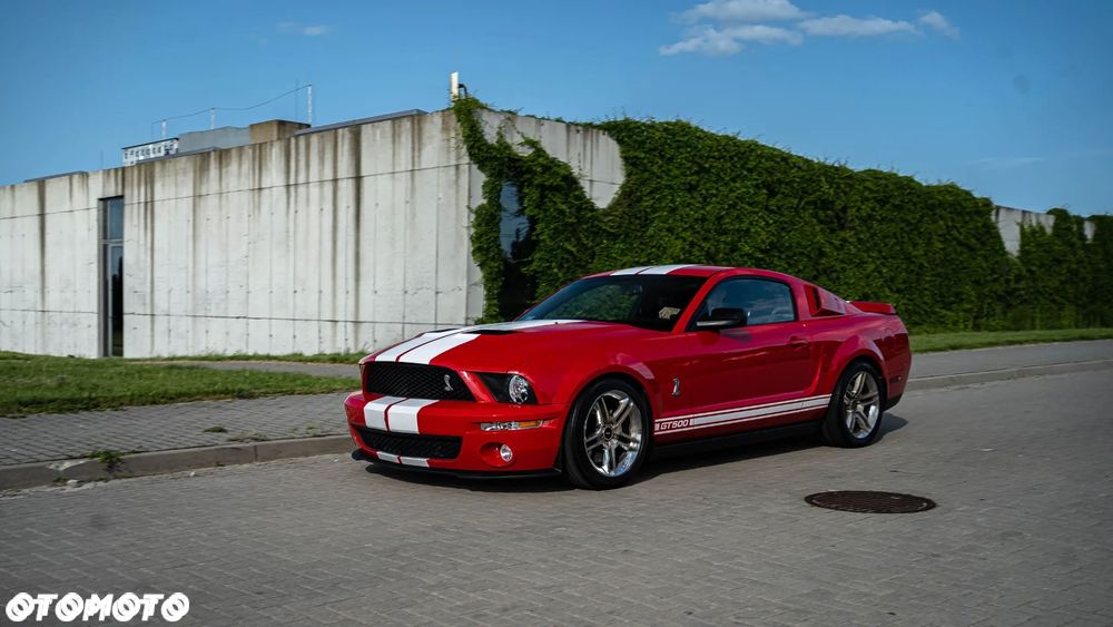 Ford Mustang - 8