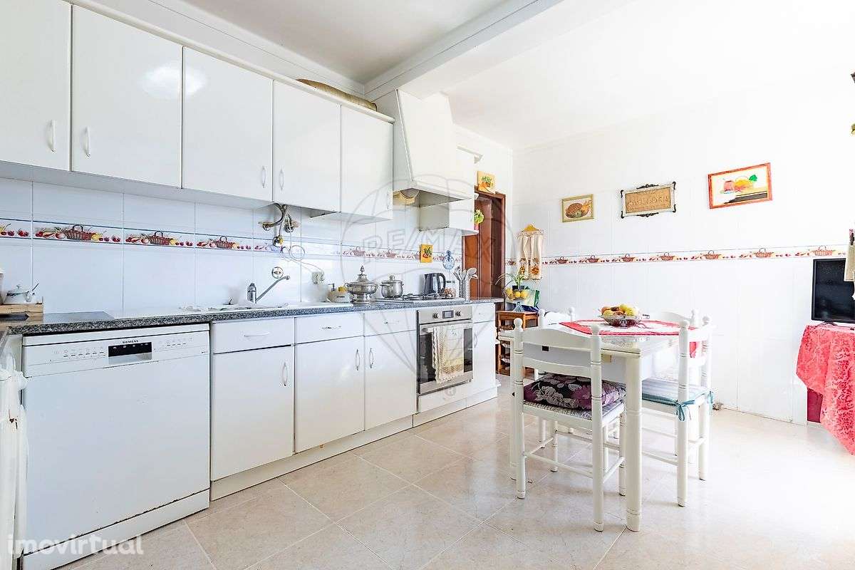 Moradia T4 para venda - Grande imagem: 3/38