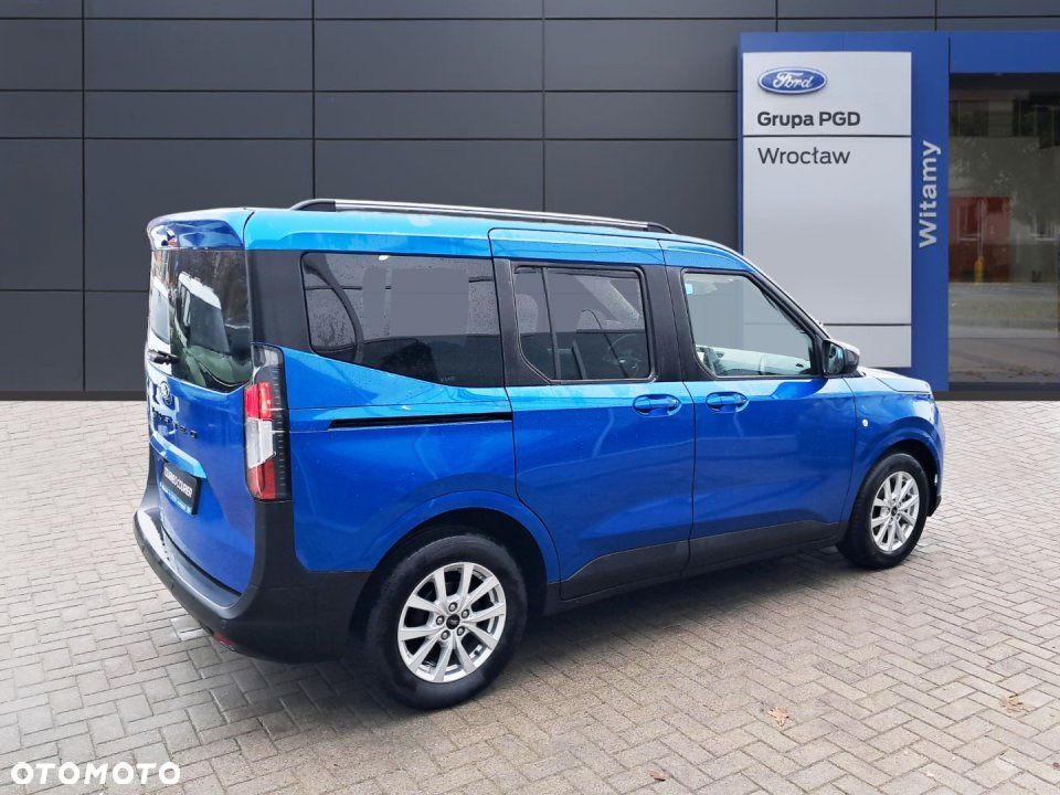 Ford Tourneo Courier - 5