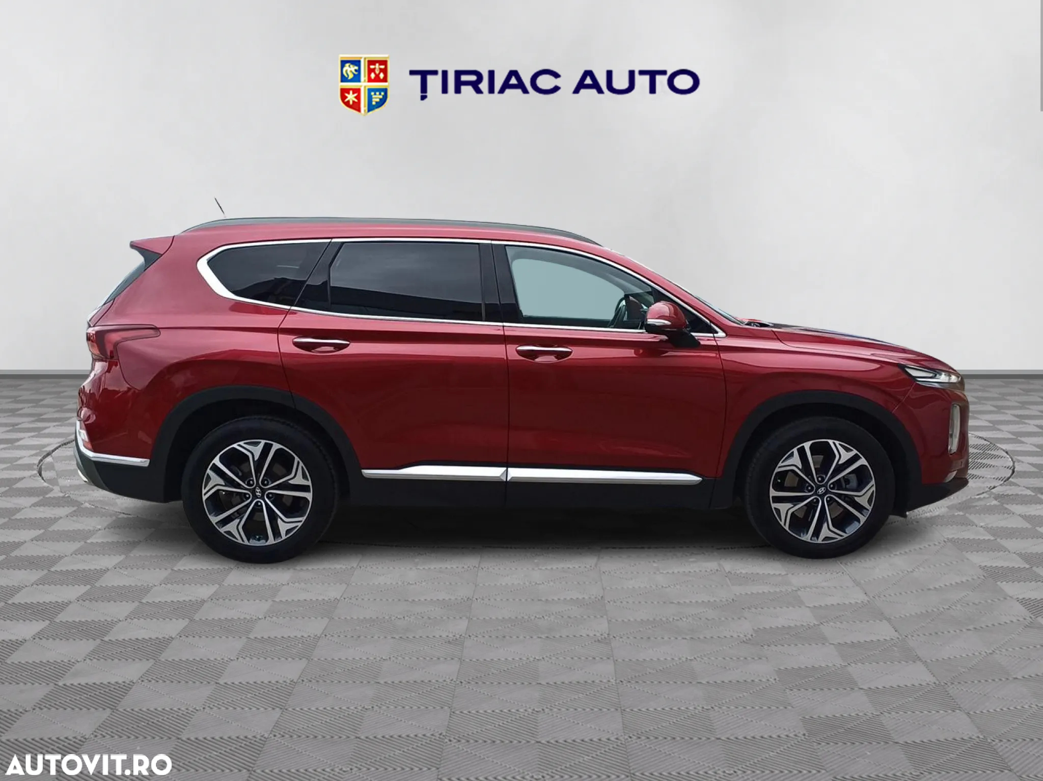 Hyundai Santa Fe 2.2 CRDi 4WD 8AT Luxury - 6
