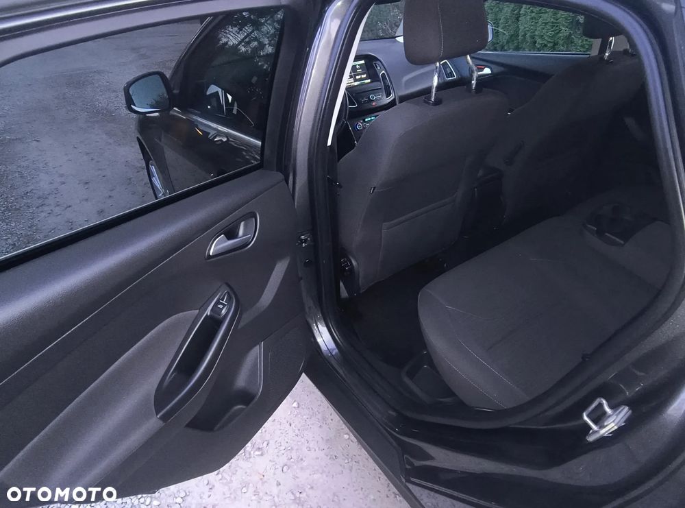 Ford Focus - 7