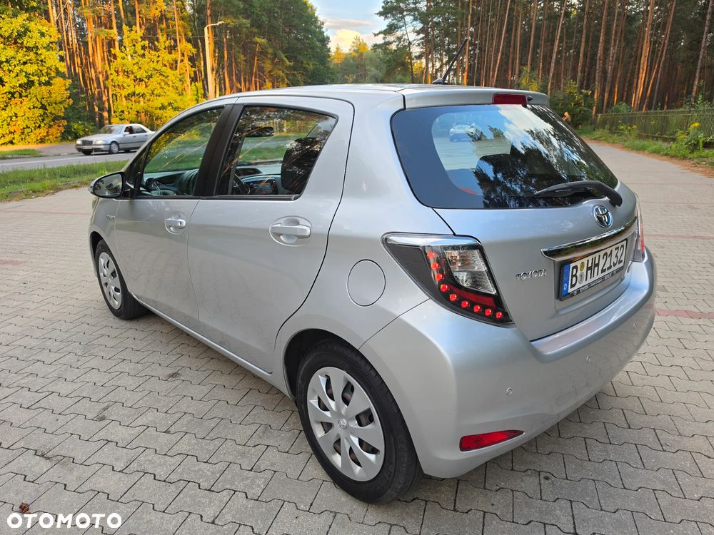 Toyota Yaris 1.5 VVT-i Life - 17