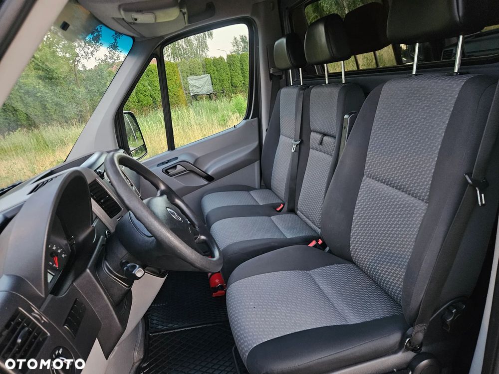 Volkswagen Crafter - 25