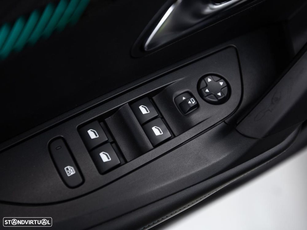 Peugeot e-2008 50 kWh Allure Pack - 11