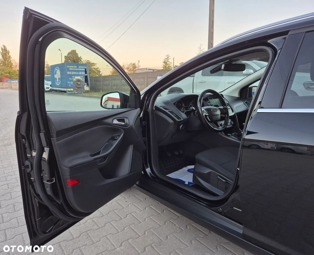 Ford Focus - 14