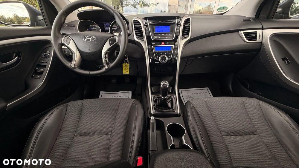 Hyundai i30 - 19