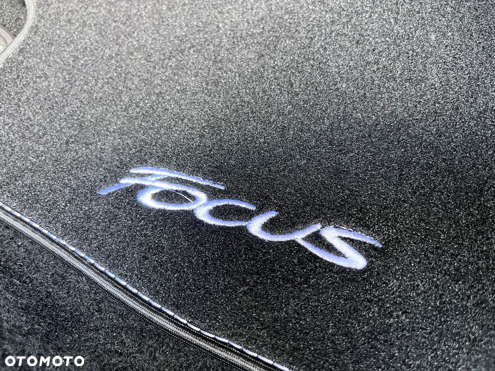 Ford Focus 1.5 EcoBlue STart-Stopp-System TITANIUM - 16