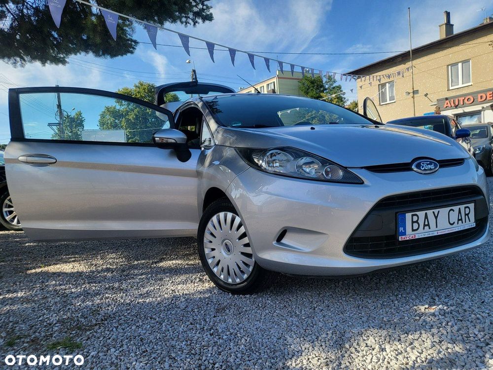 Ford Fiesta - 2