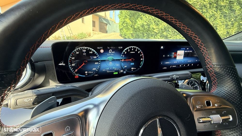 Mercedes-Benz CLA 250 e 8G-DCT AMG Line - 10