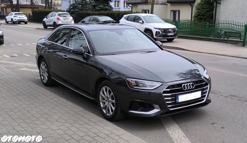 Audi A4 Limousine 40 TFSI S tronic - 2