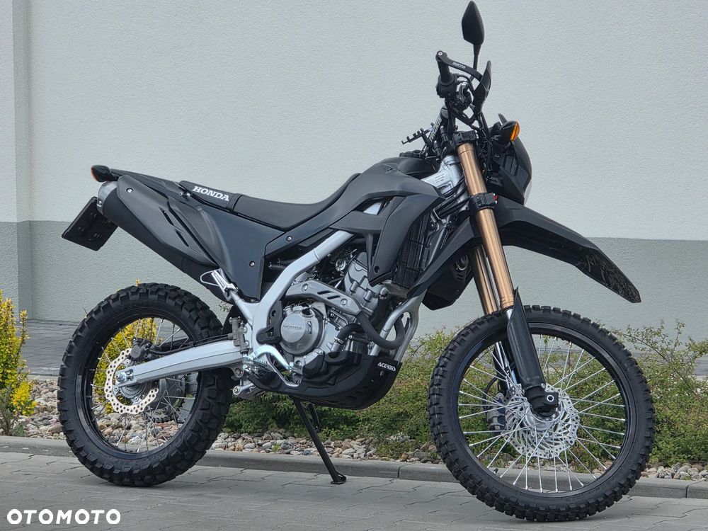Honda CRF - 1