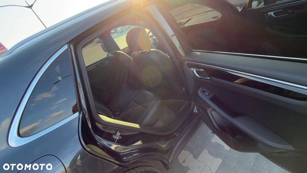 Porsche Macan - 14