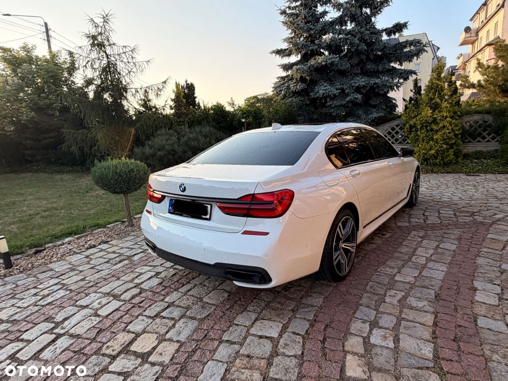 BMW Seria 7 740Li - 13