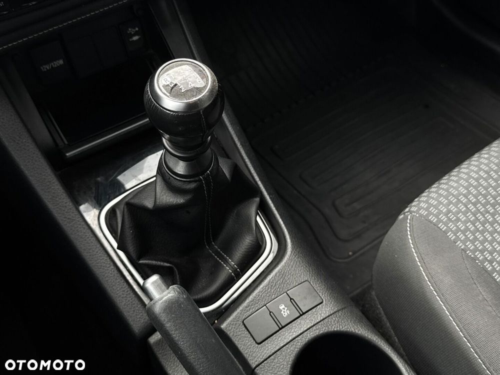 Toyota Corolla 1.6 Premium EU6 - 26