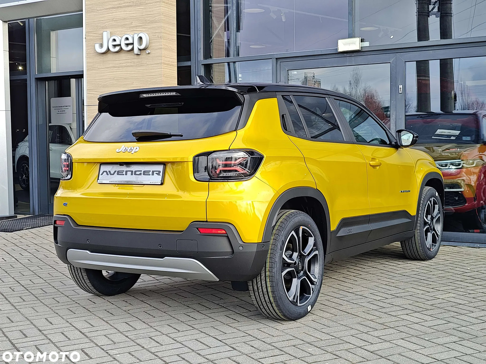 Jeep Avenger 54kWh Summit - 10