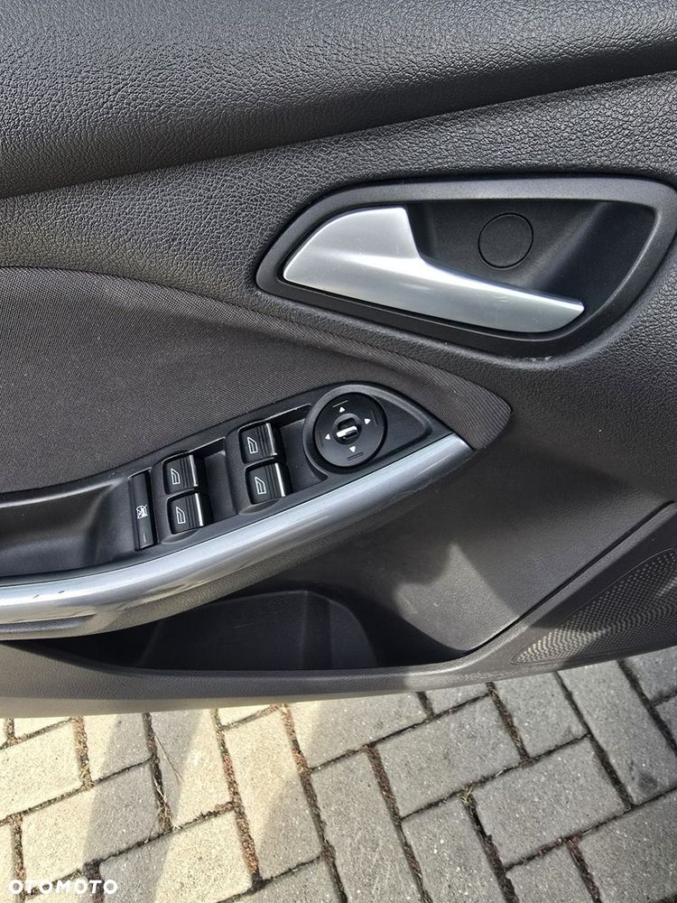 Ford Focus - 14