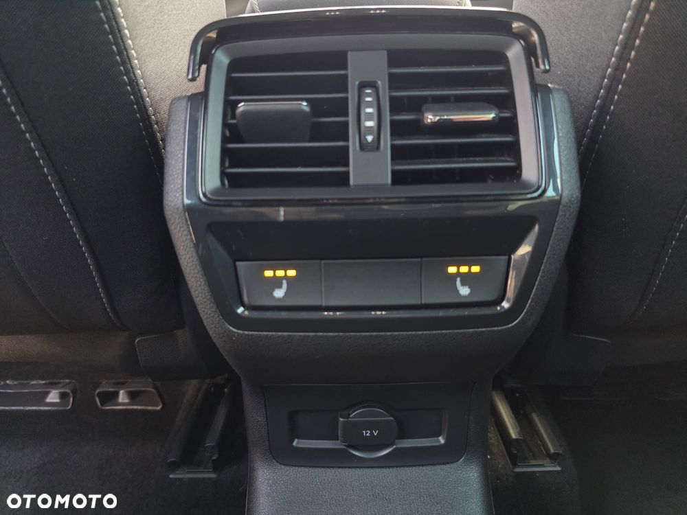 Skoda Karoq 1.5 TSI ACT Sportline DSG - 16