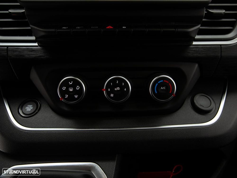 Nissan Primastar — fotografia 18