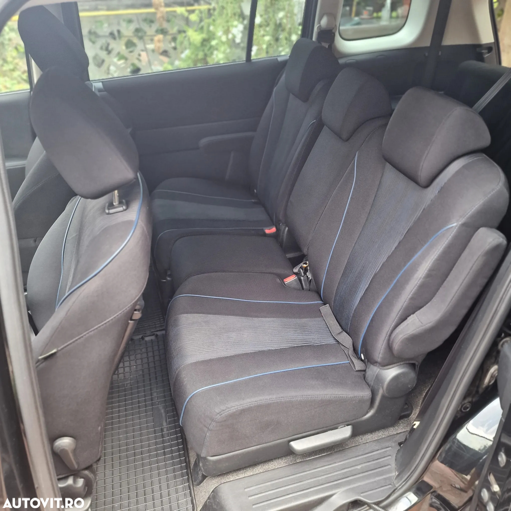 Mazda 5 CD116 CE - 5